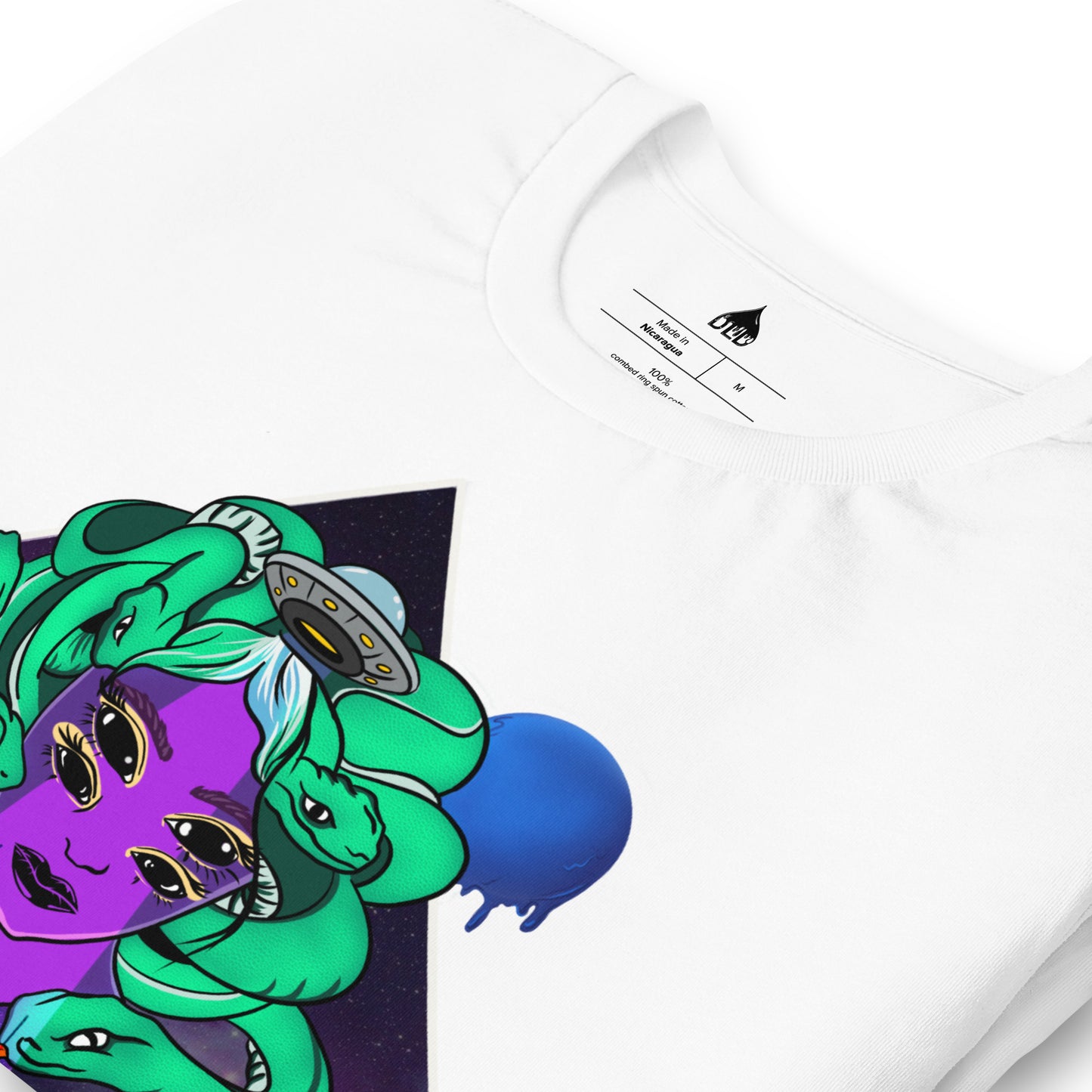 Alien Medusa-Grape Lime Vicky T-Shirt